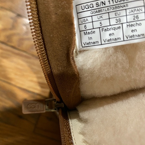 UGG K LIL SUNSHINE - Picture 4 of 4